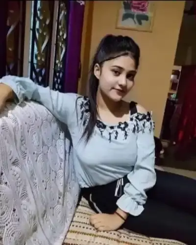 Call Girls Service in Huzur